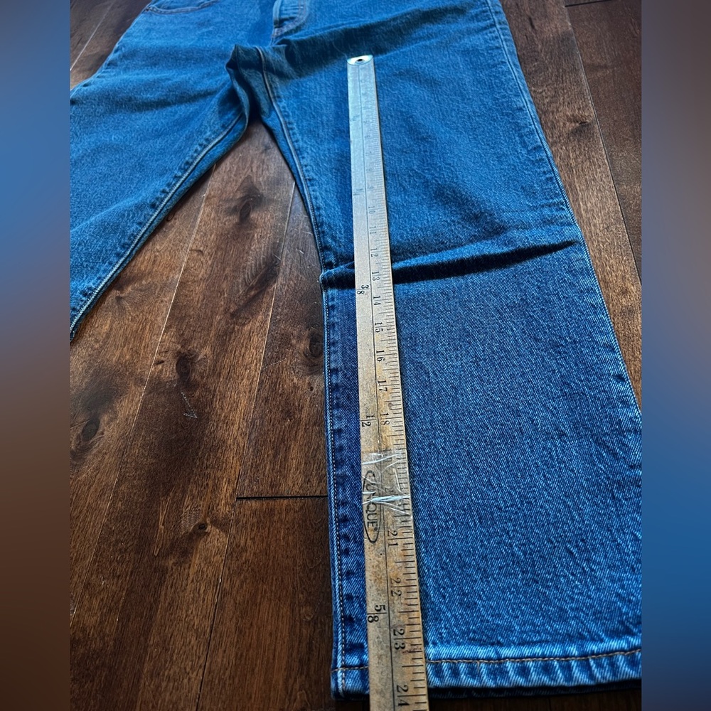 501 Levi's - Picture 10 of 13